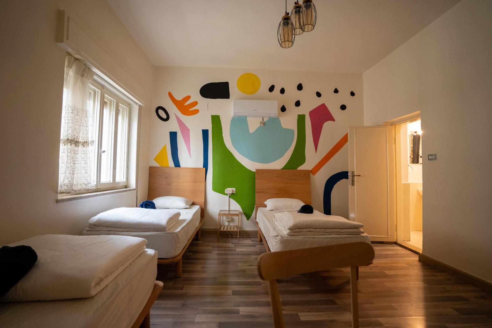 Battuta Hostel Амман Номер фото